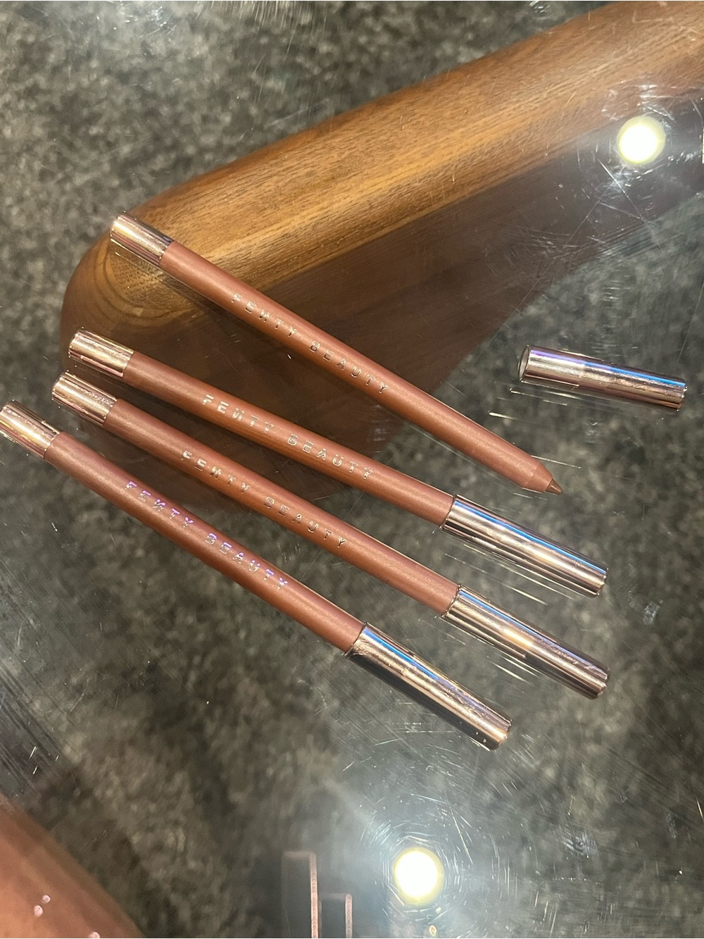 ONE Fenty Beauty Brown Lip Liner Pencil - I Woodn’t